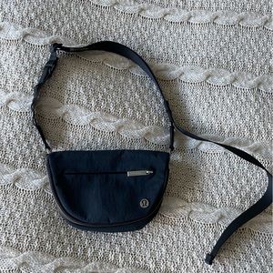 Lululemon All Night Festival Bag Micro 2L - Black